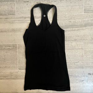 Lululemon Black Racerback Tank Size 6